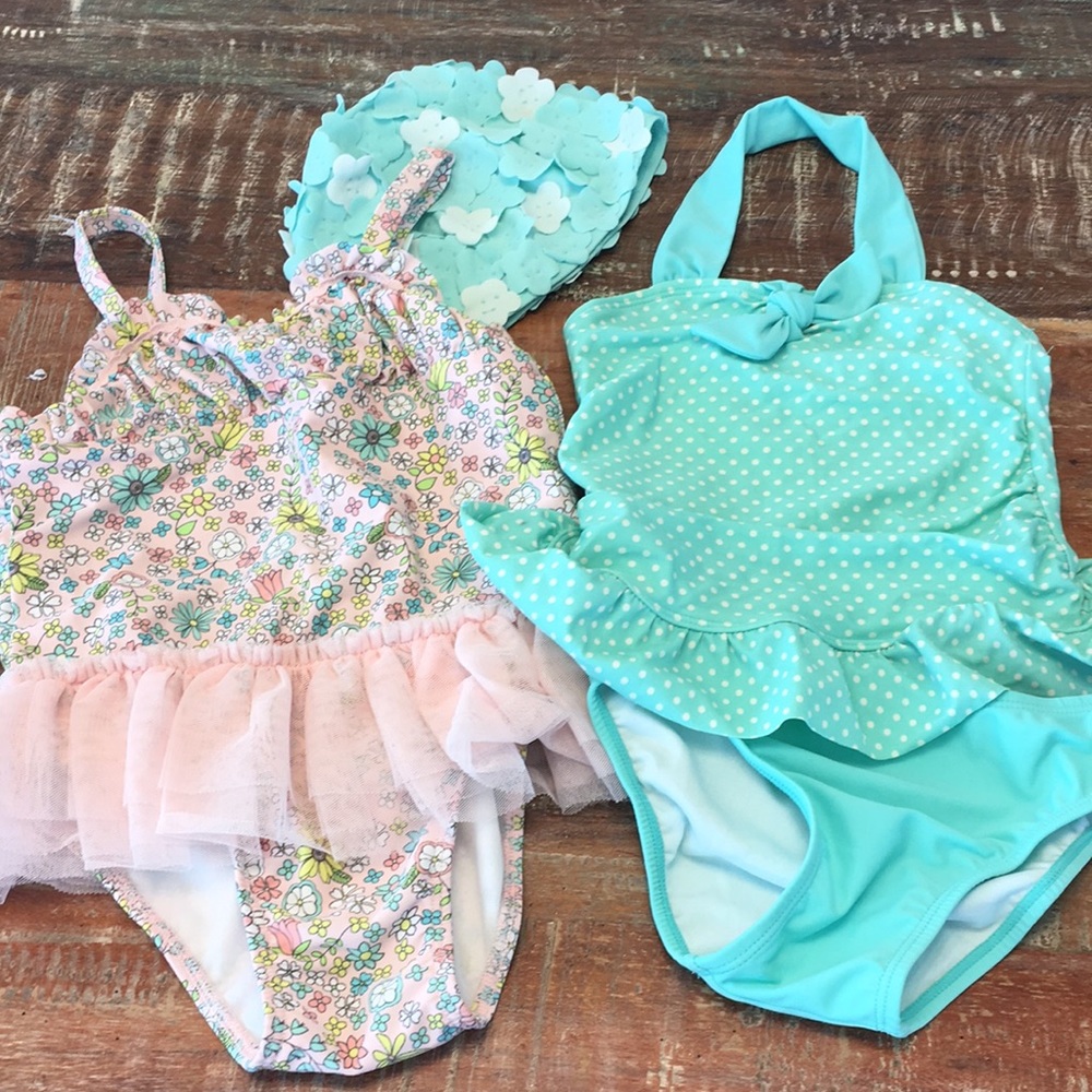 Two toddler swimsuits and cap - Picture 1 of 8